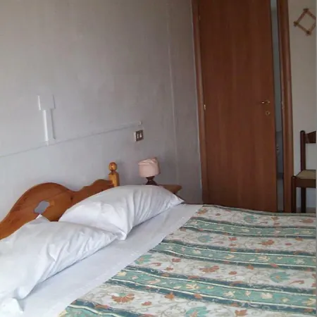 Hotel Casa Del Romano 2*