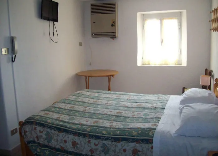 Casa Del Romano فندق 2*